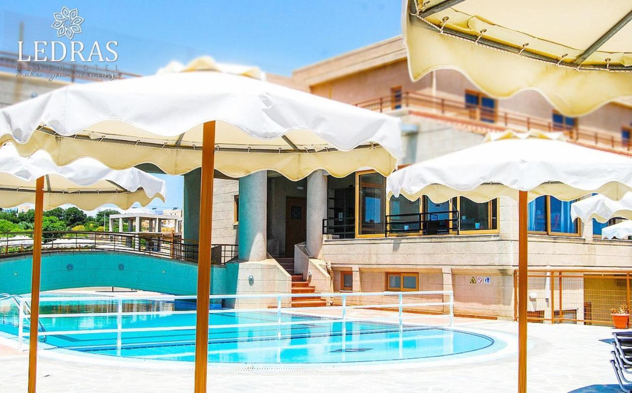 Hotel Ledras Gennadi Extérieur photo